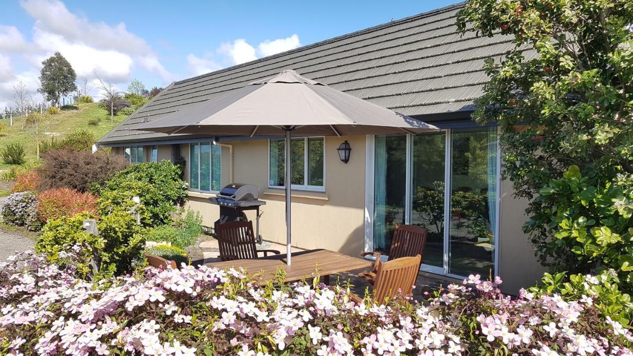 Golden Hills Farm Cottage Nelson Ngoại thất bức ảnh